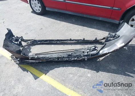 2022 Toyota Sienna Xle z USA, uszkodzony, nr VIN 5TDYRKECXNS122926